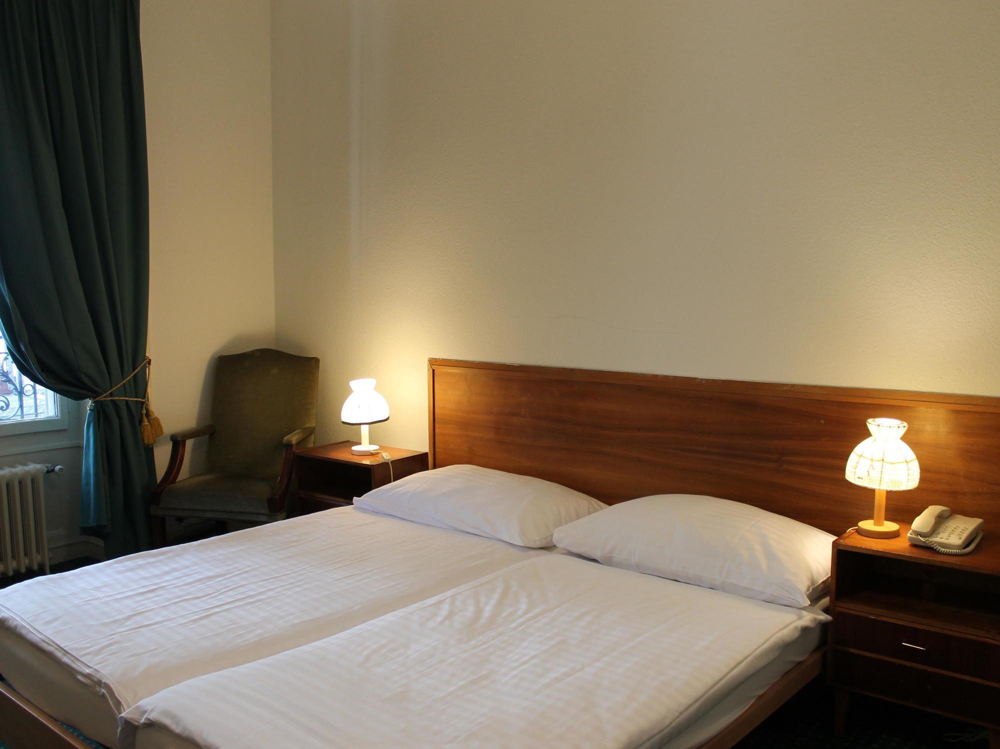 Hôtel Pax Genève Extérieur photo